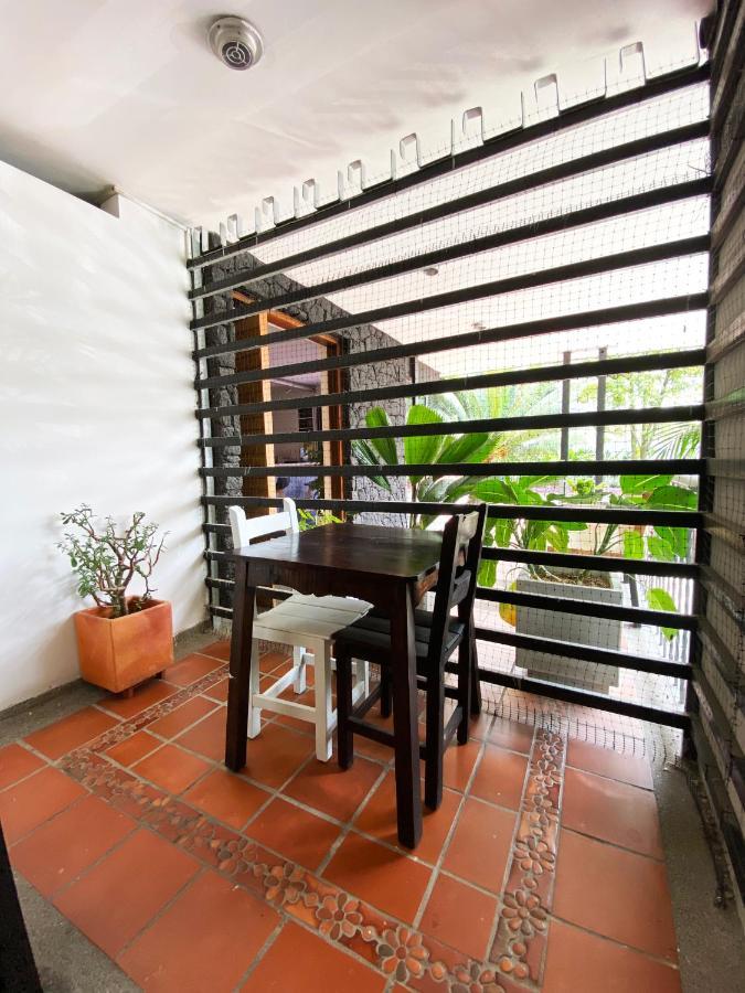 Отель Ayenda 1224 Pixel House (Adults Only) Медельин Экстерьер фото